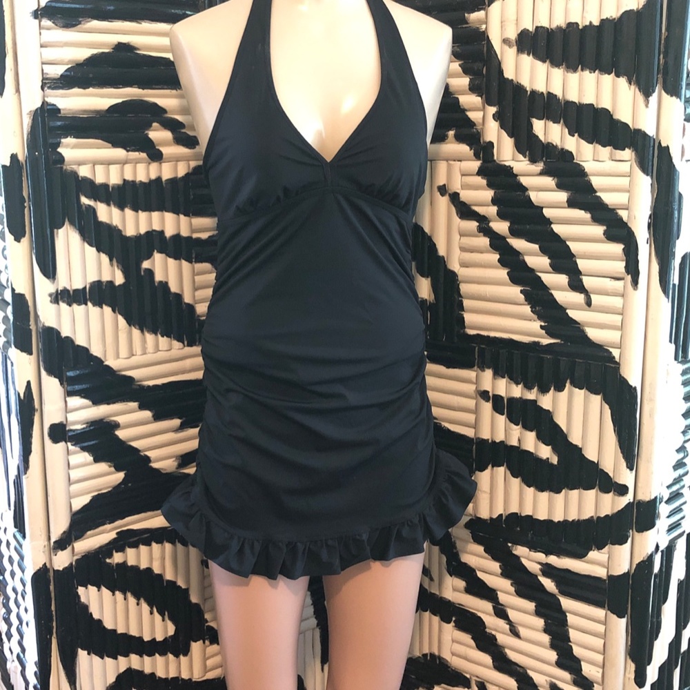 Spanx Black Bathing Suit Skirted Size Medium Gem